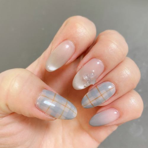 チェックネイル