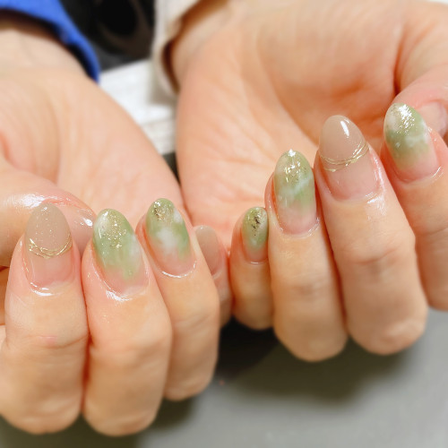 グリーンニュアンスネイル