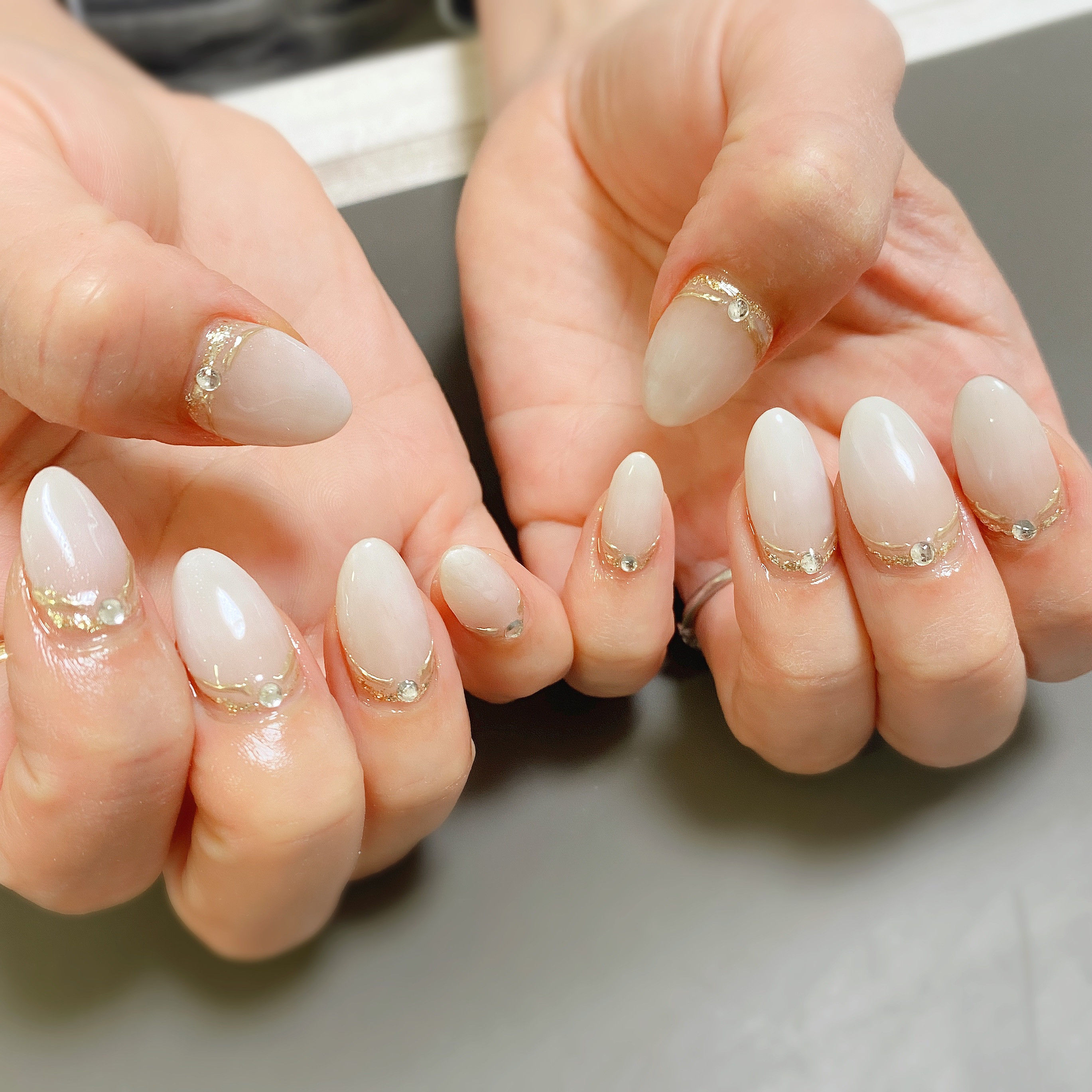 ホワイトネイル