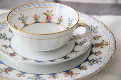 tea cup2.jpg