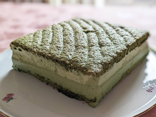抹茶のお菓子　ホール.jpg