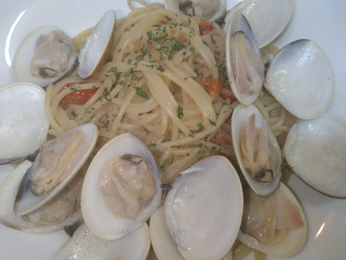 ハマグリのオイルソーススパゲッティ