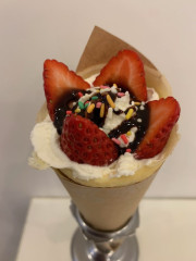 チョコいちごクレープ