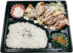 マヨがけ黒胡椒からあげ弁当.png