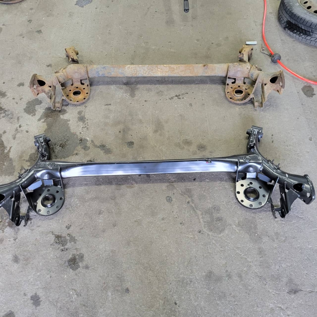 ホーシング交換