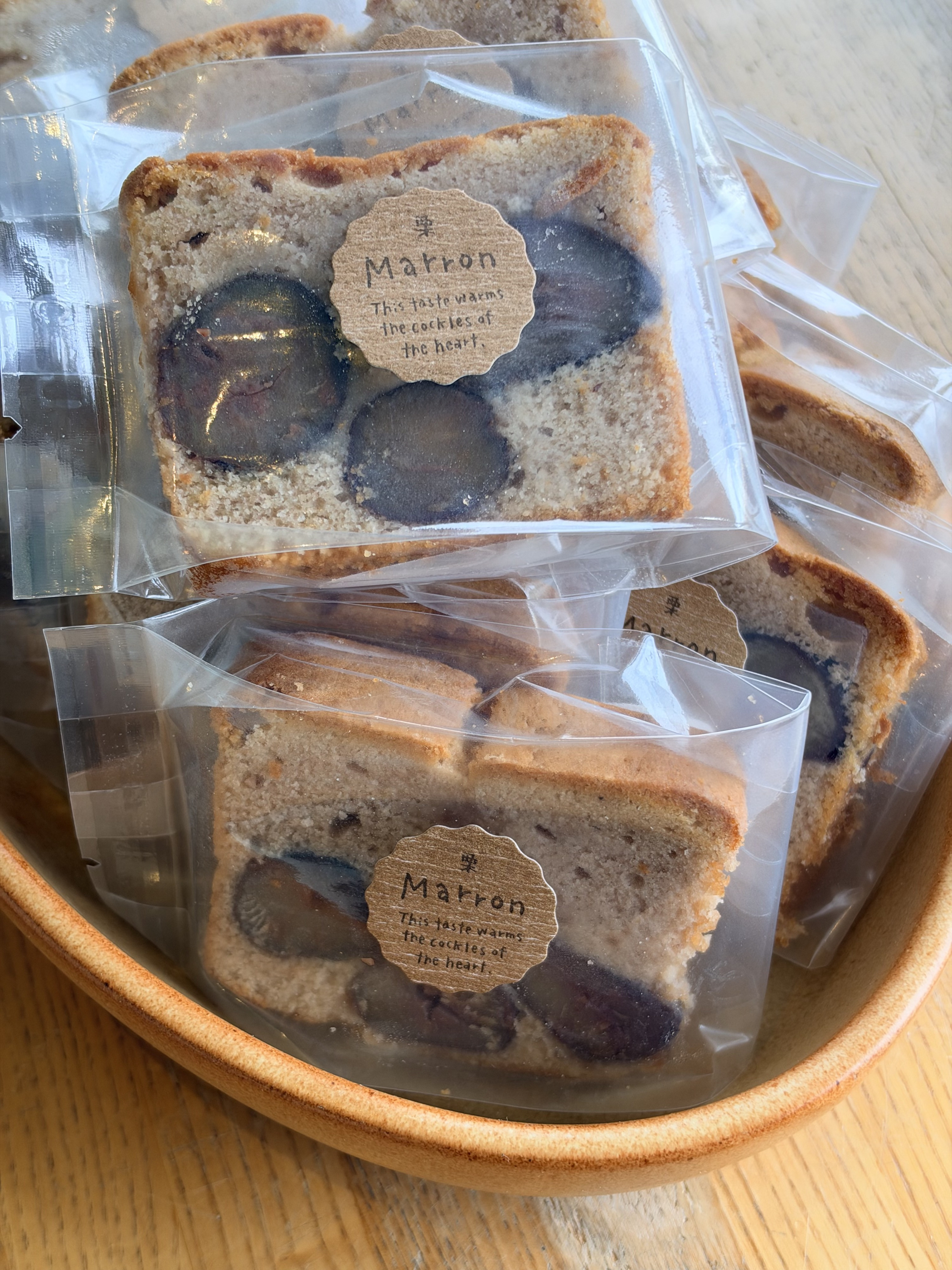 和栗のパウンドケーキ　販売開始いたしました！！