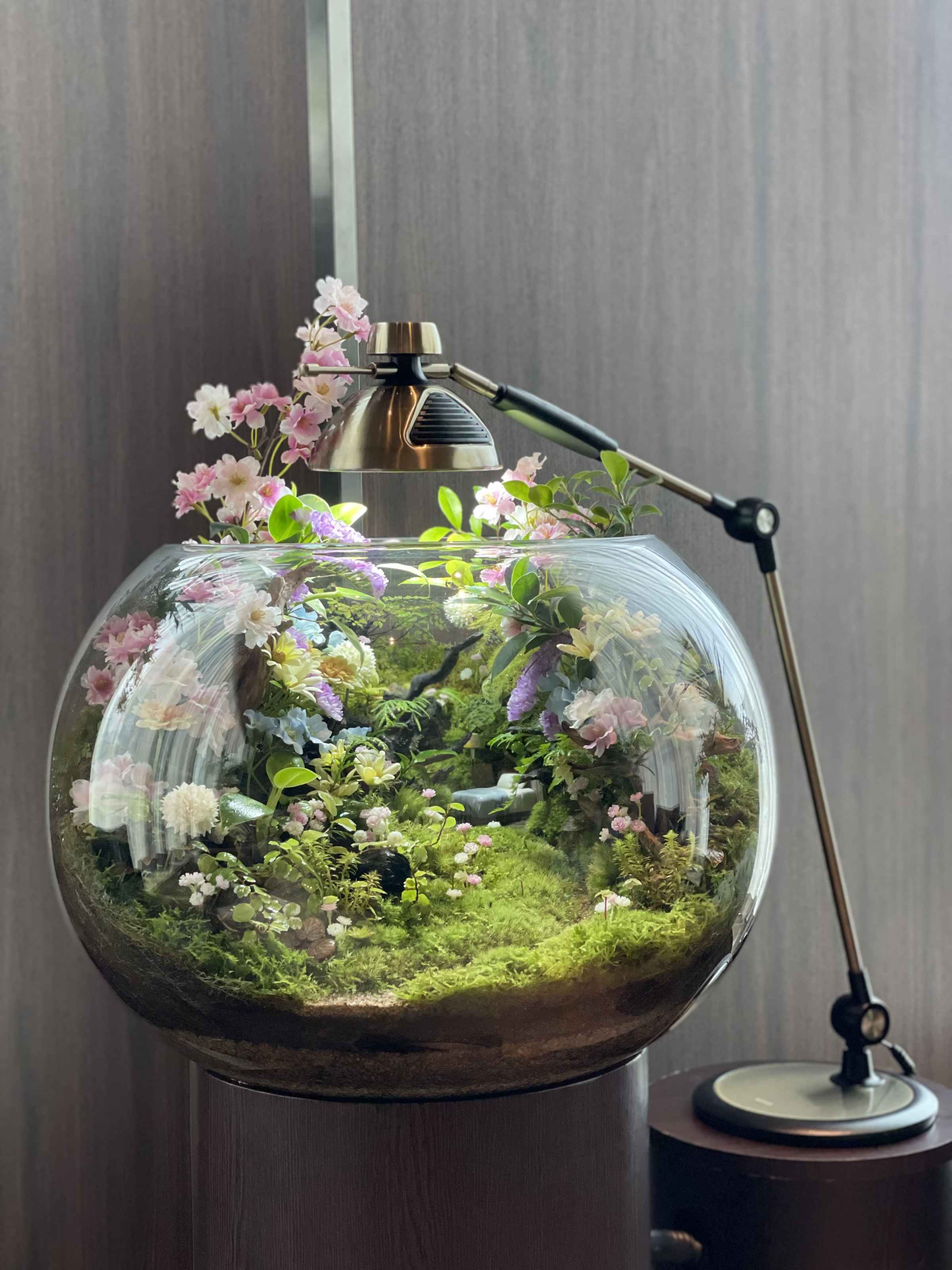 ホテル設置作品「百花繚乱」