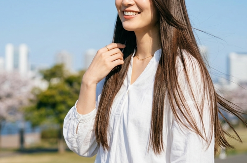 🌿 春の紫外線対策。連休前に「髪のバリア」を。