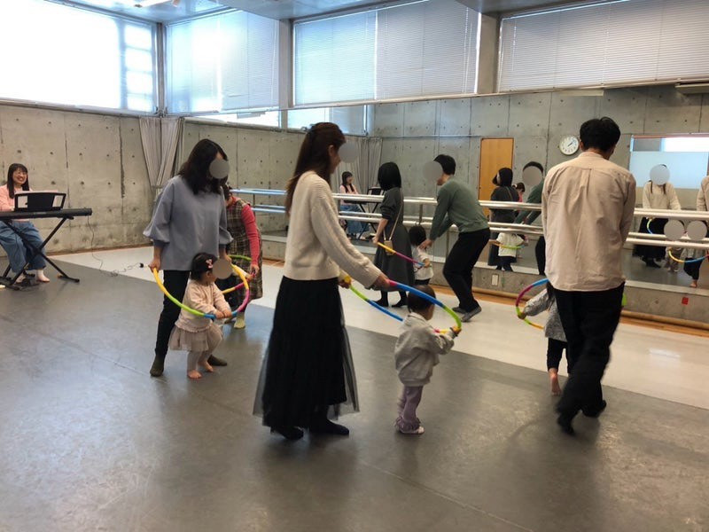●緑の街のリトミック教室