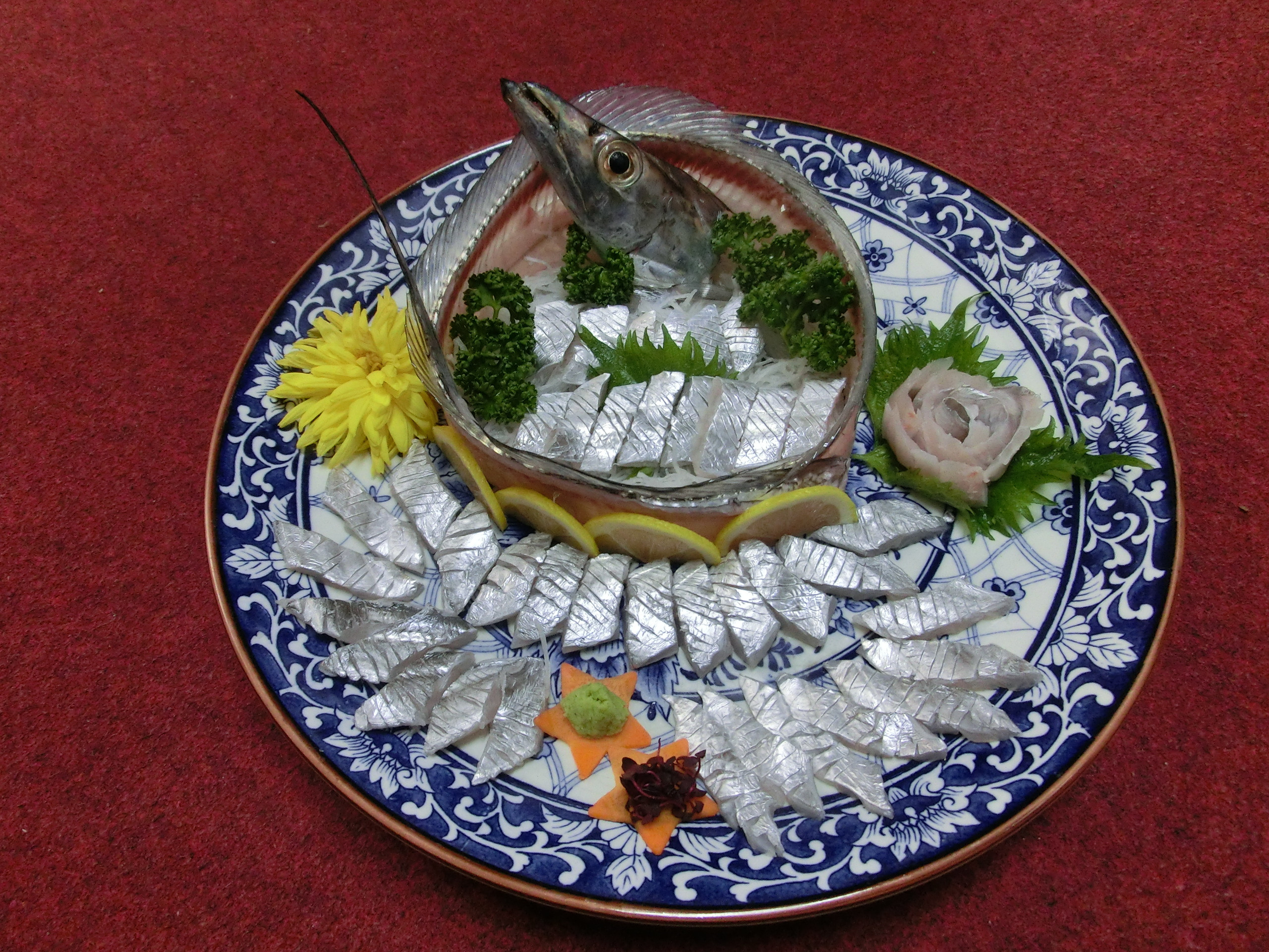太刀魚の姿造り
