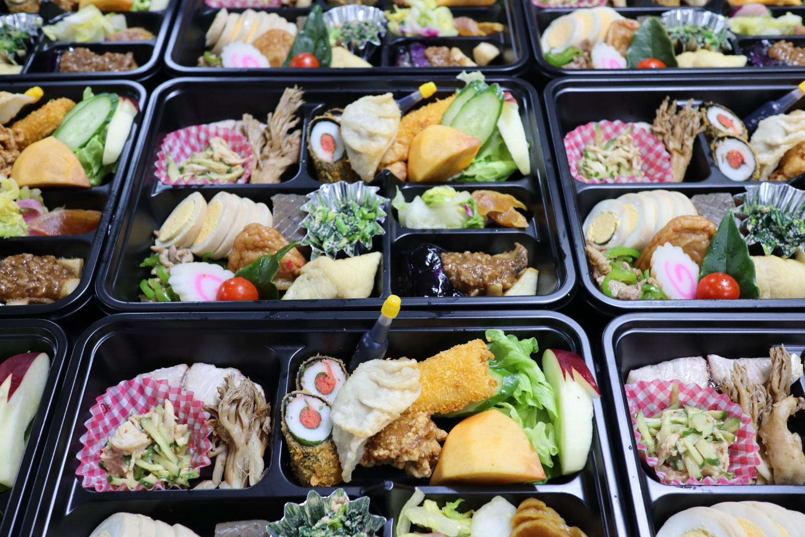 お酒のツマミのパック料理