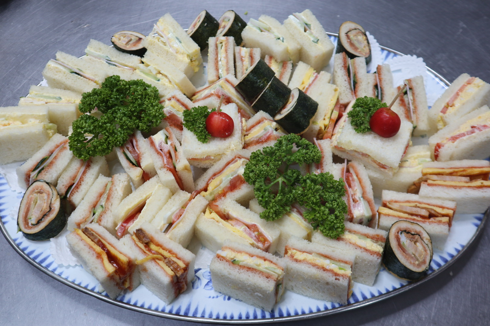 サンドイッチ盛り合わせのご注文ありがとうございます