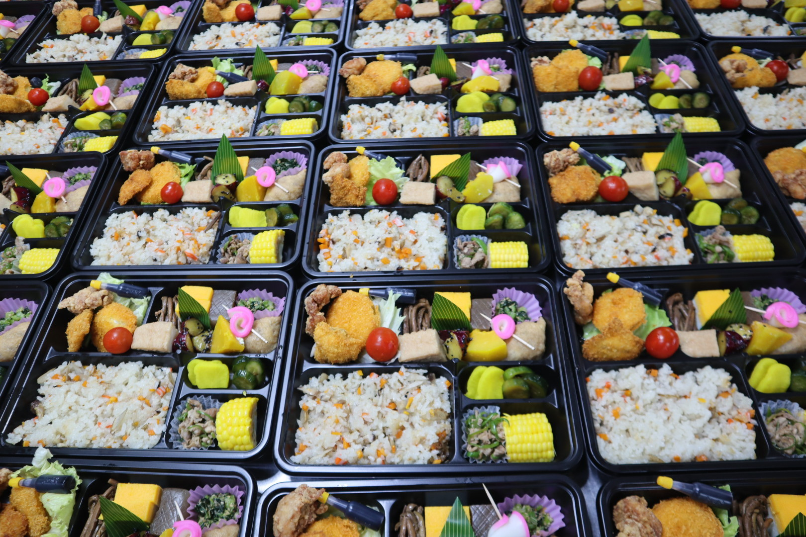 たくさんの味めし弁当ありがとうございます