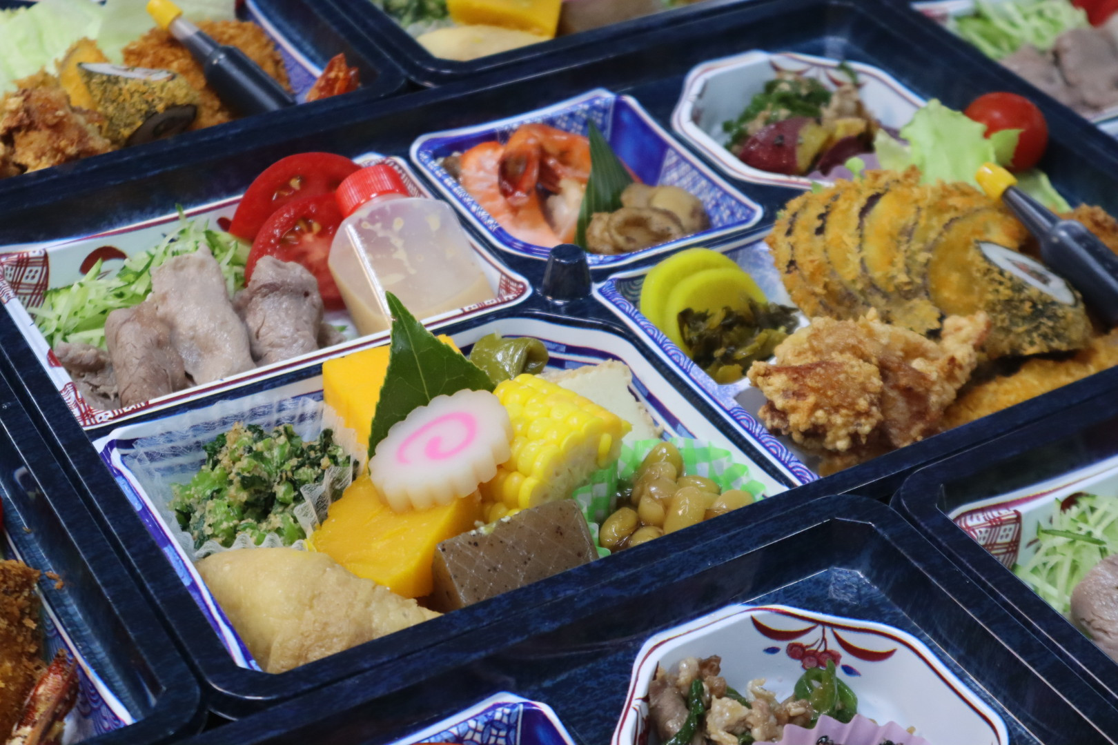 飛騨牛入りの豪華弁当！