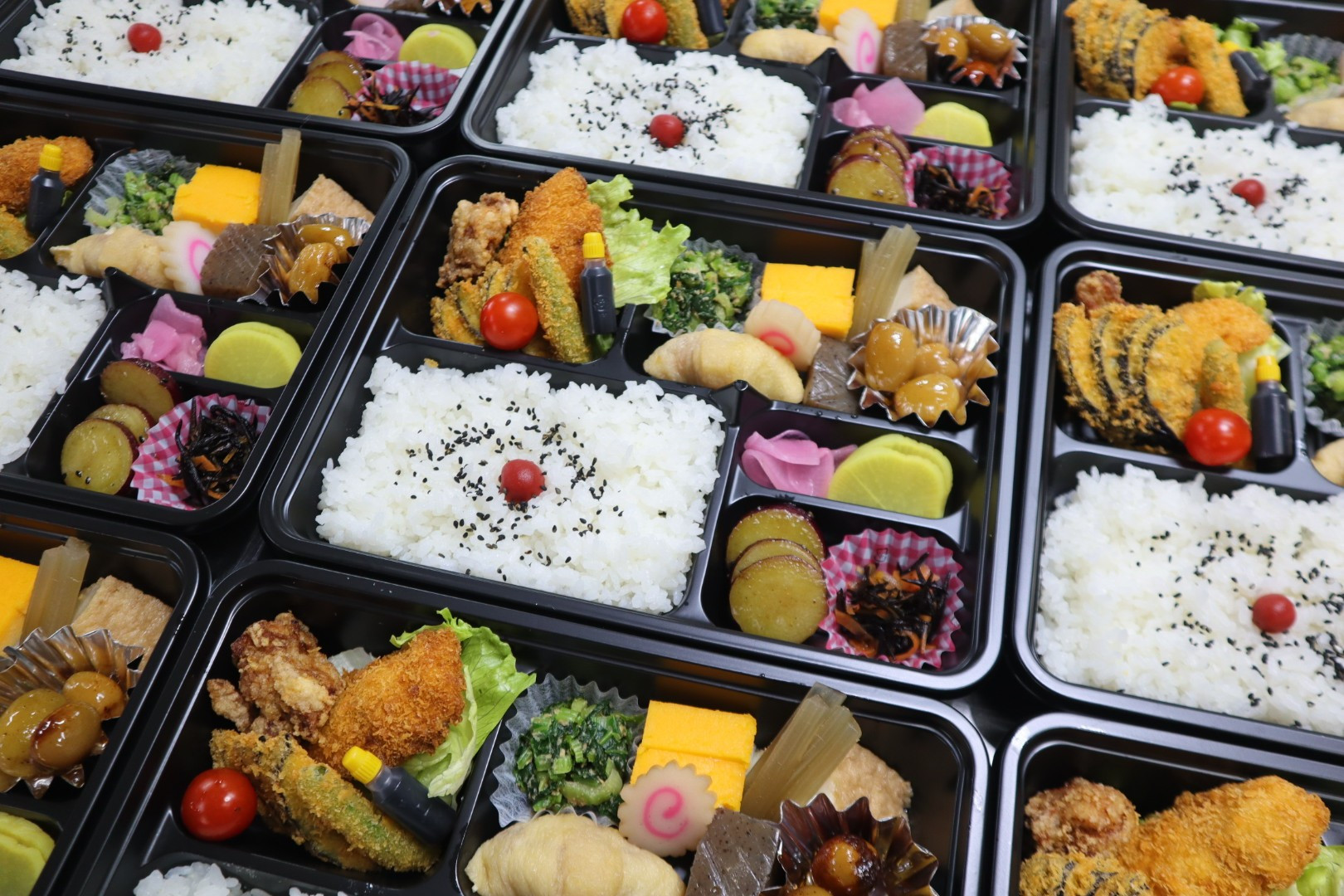 弁当1000円（税別）