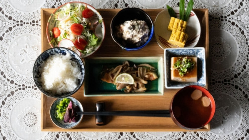 朝食のみの片泊まりプラン始めます。