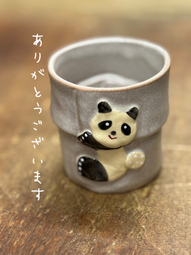 パンとうつわ。