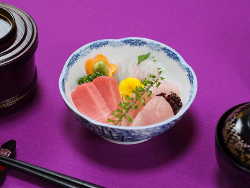 店で法事の食事会