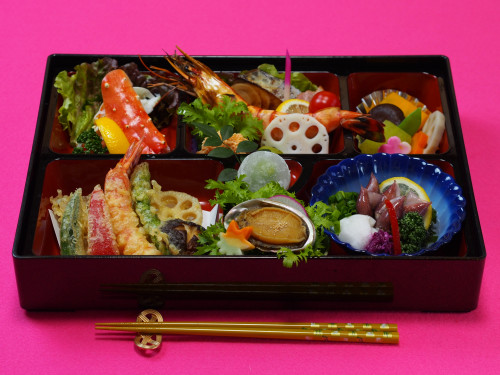 幕の内料理　仕出し配達