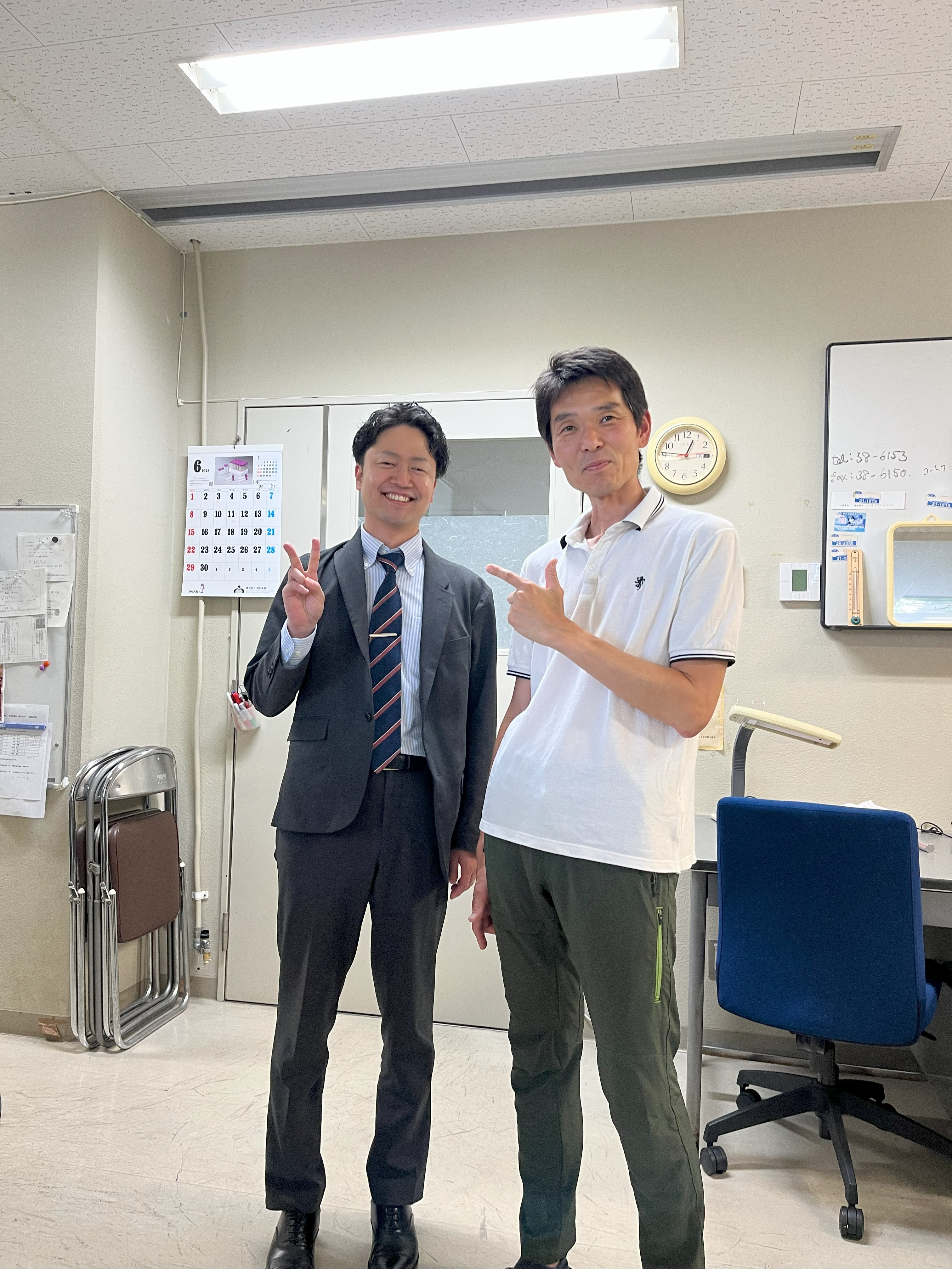 菊池大介さん（2012年度卒業生、現・日本新薬株式会社）が教室を訪問されました。