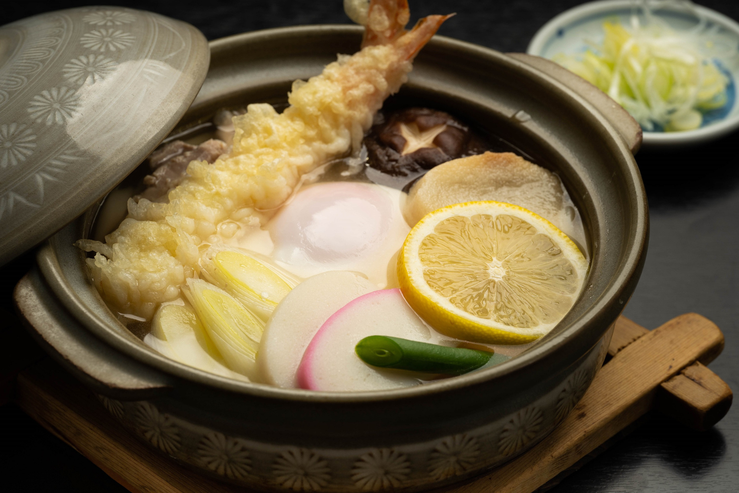 鍋焼きうどん