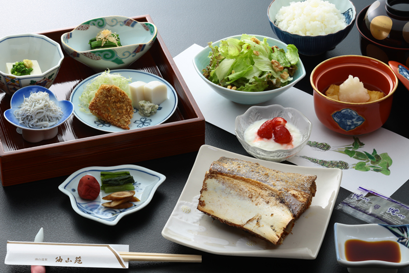 油山苑朝食