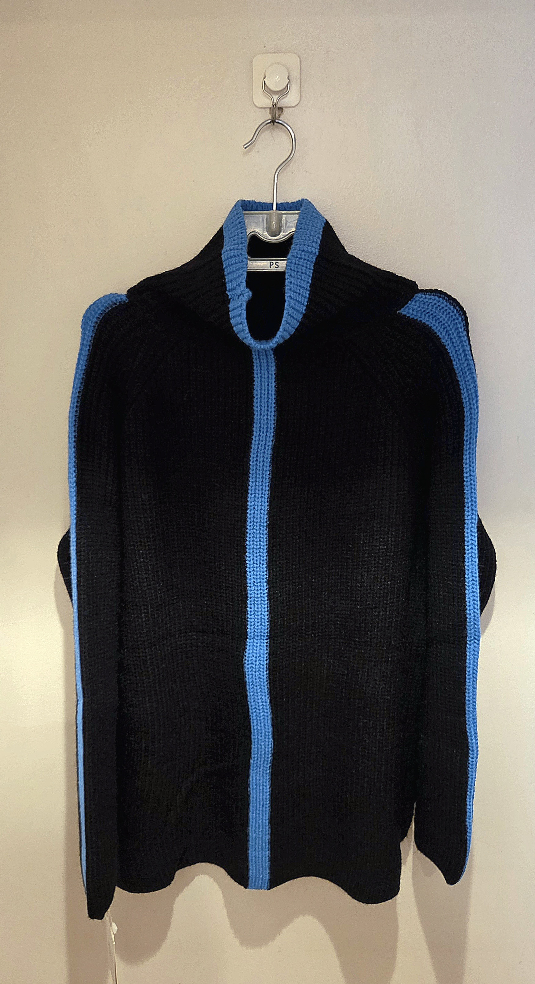ラインニット　¥6.490(2色)