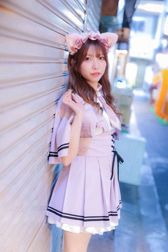 cast015.jpg