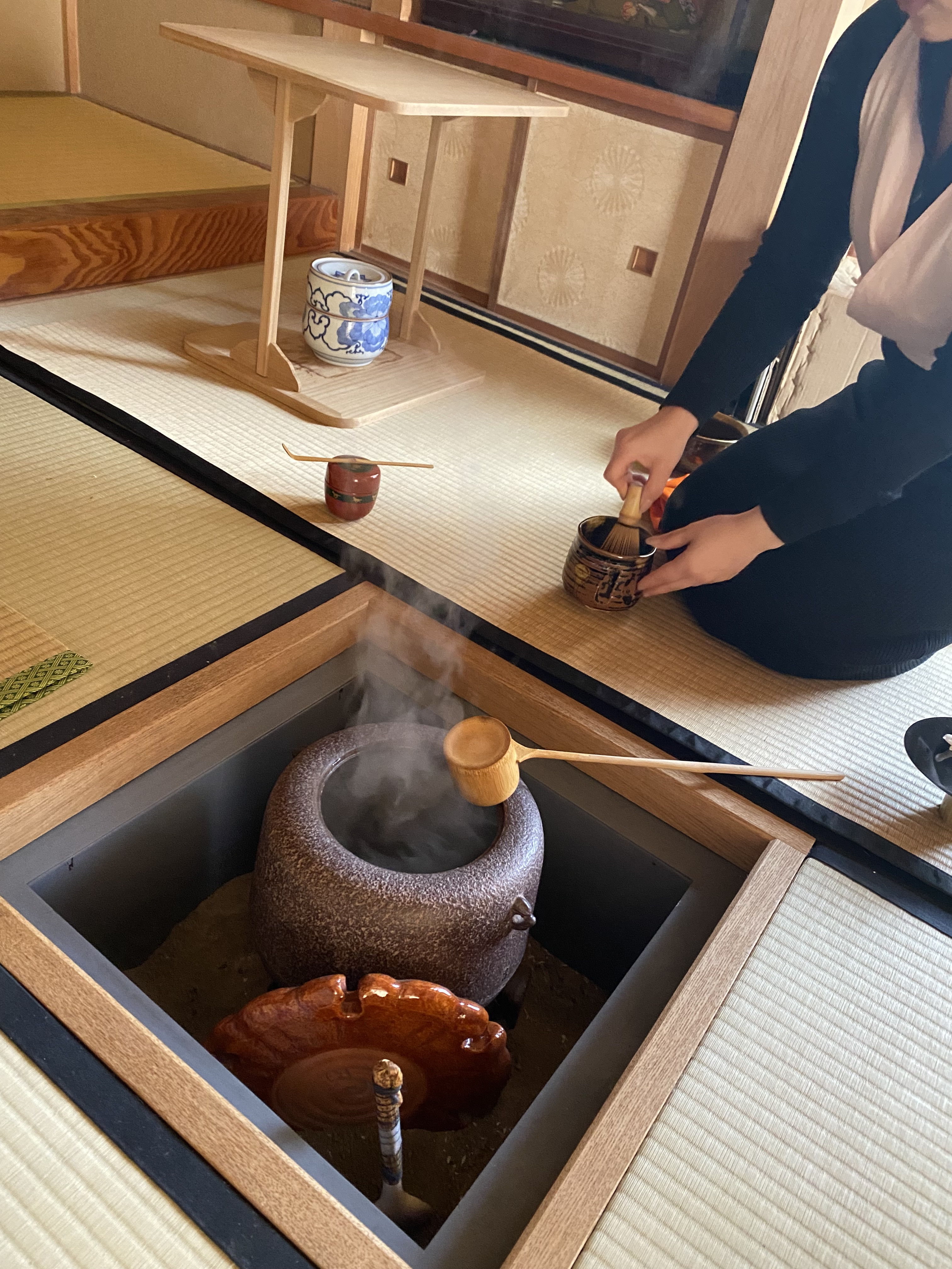 大炉で棚を使って．．．