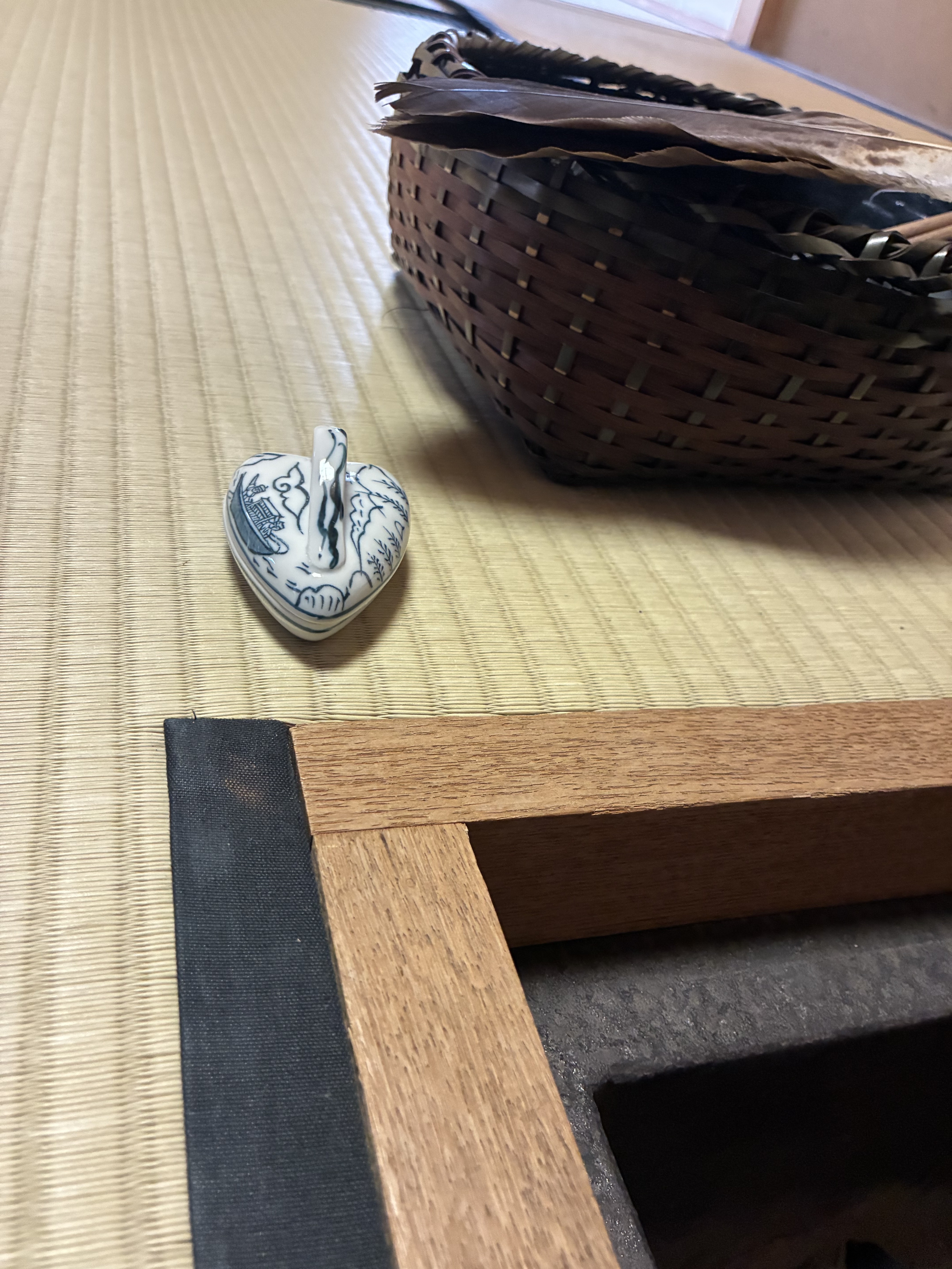 隅田川香合を・・・