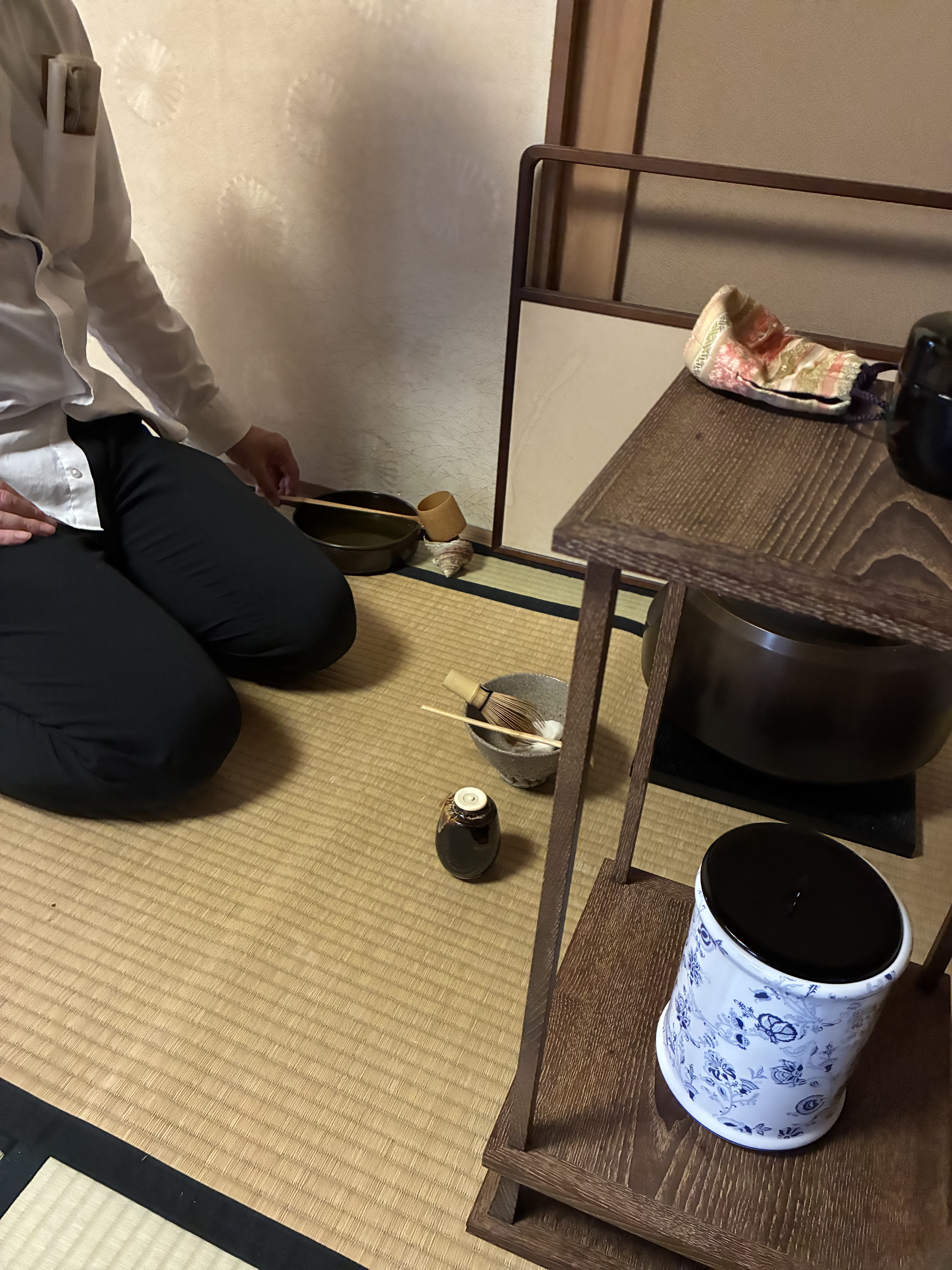 桑小卓のお濃茶を・・・