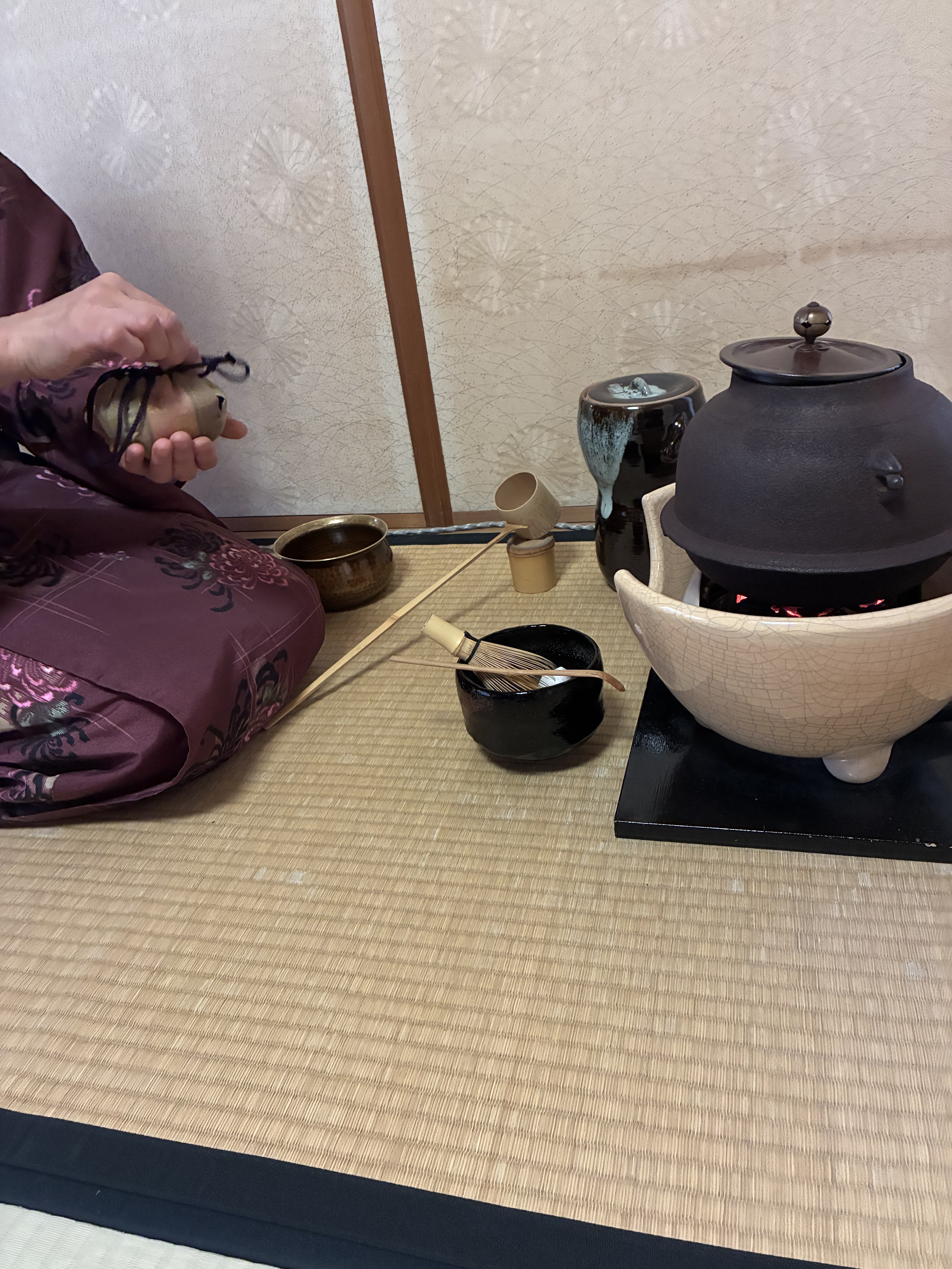 小板中置濃茶点前を…