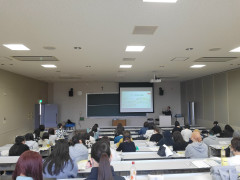 藤女子大学様で特別講師させていただきました。