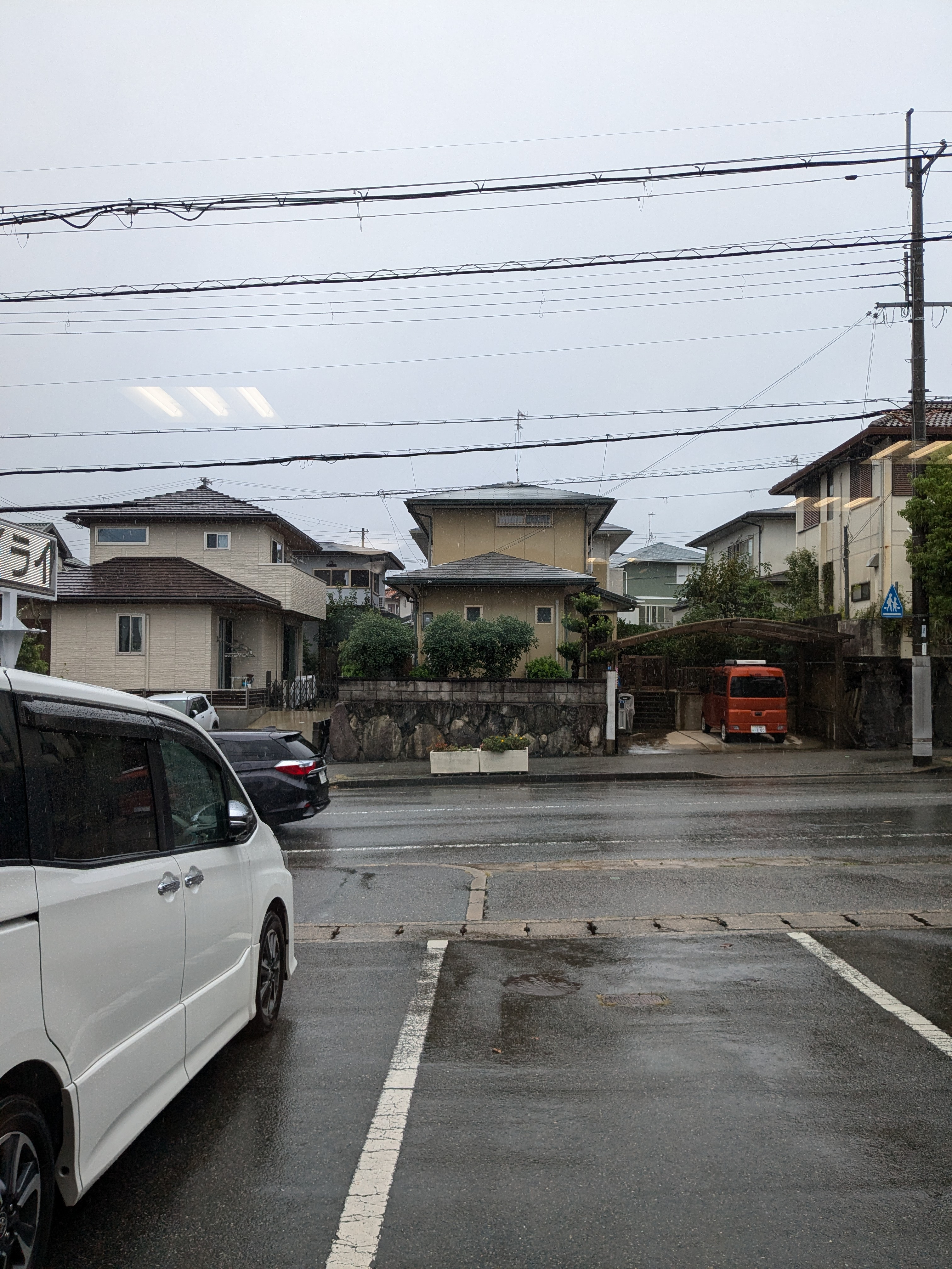 もう10月になりましたね〜