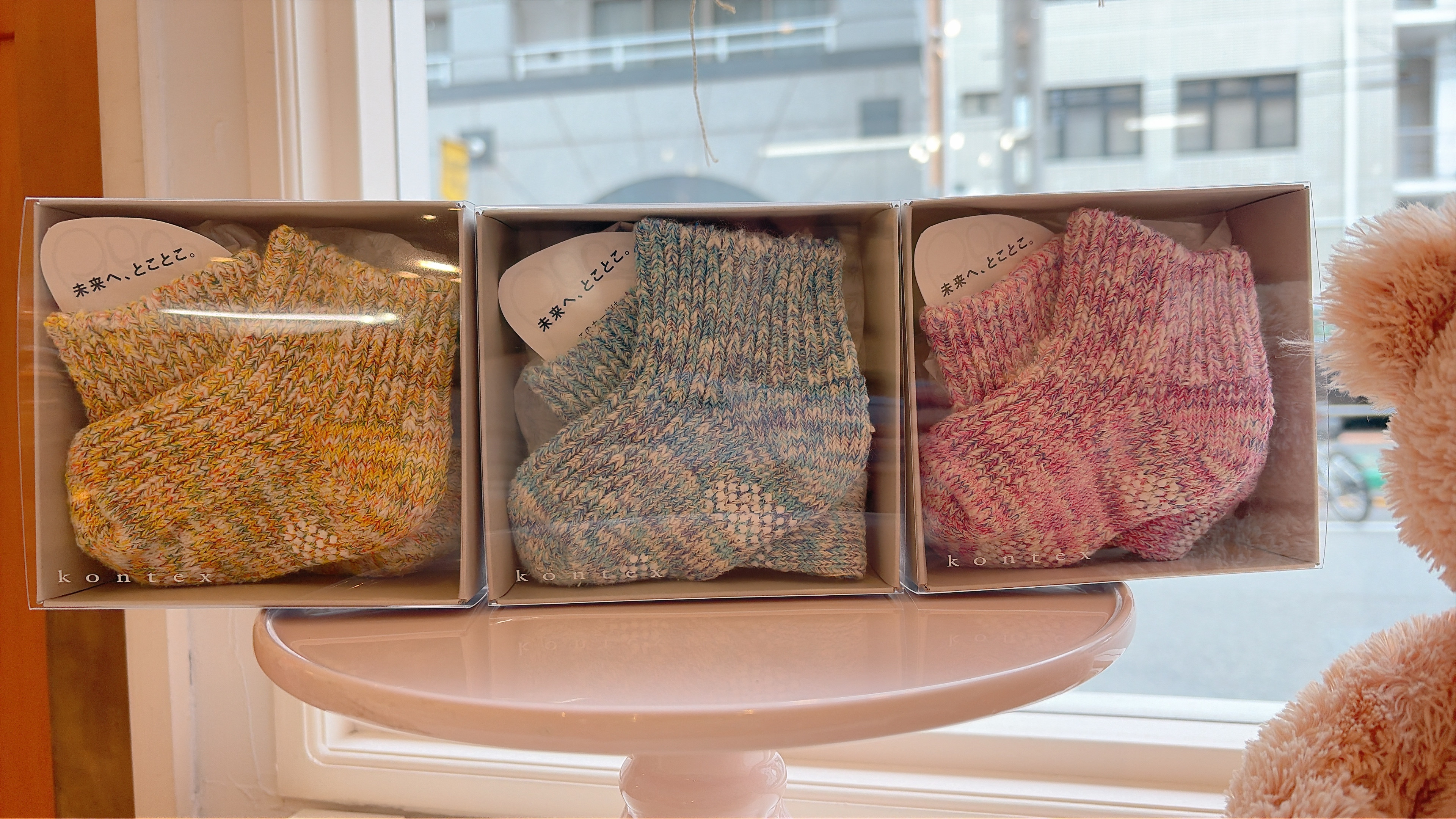 奈良の国内でも数少ないローゲージ編み機で編まれたベビーソックス取扱はじまりました