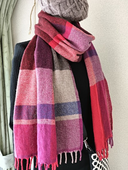 チェックマフラー