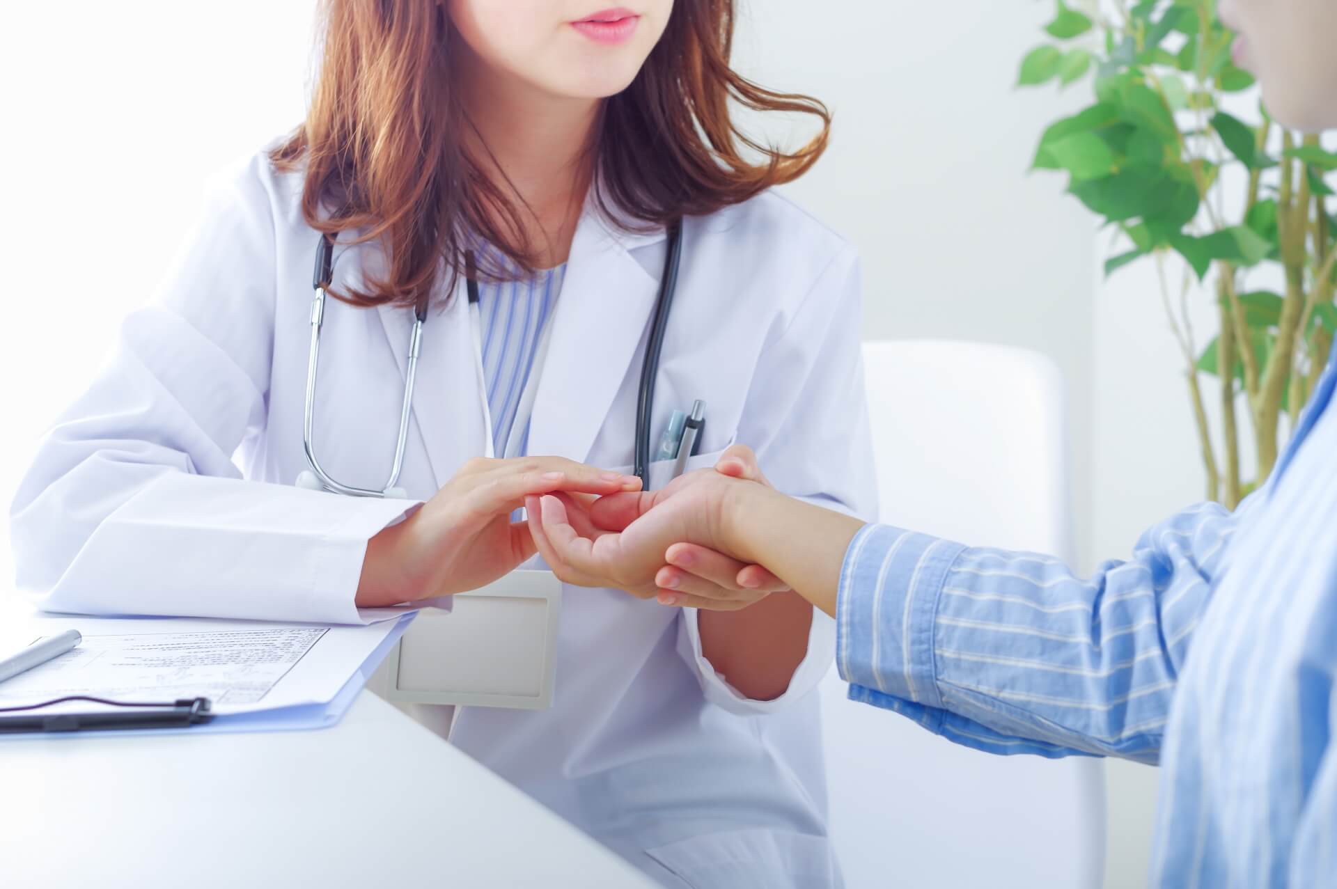 自覚症状がなくても定期検診が推奨される理由