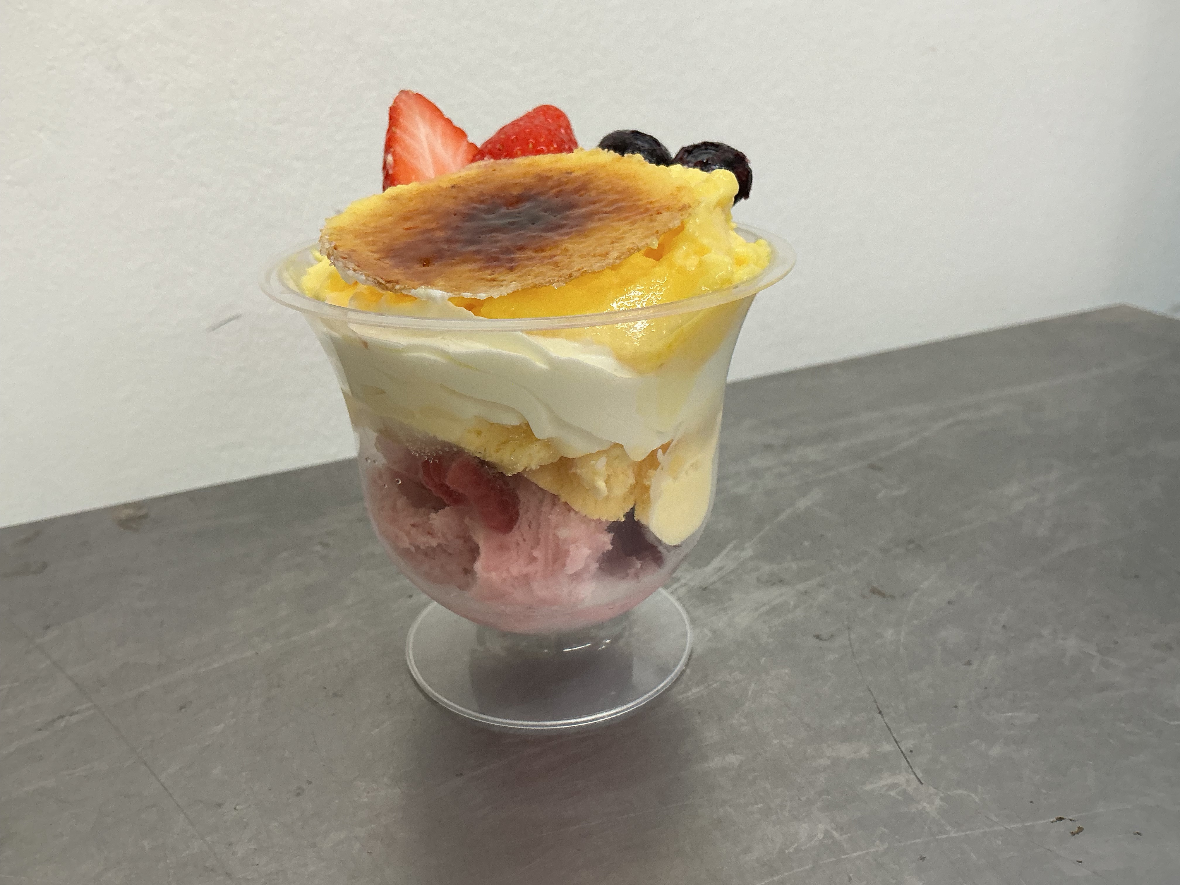 店内飲食用パフェ