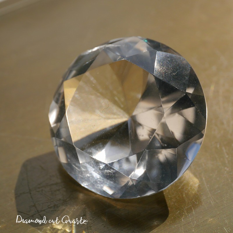 天然石ダイヤモンドカット水晶大きな超透明クリスタルクォーツ