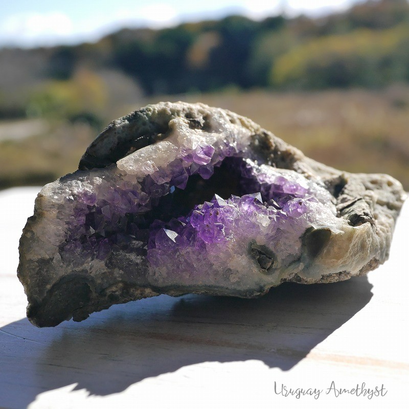 天然石アメジスト原石ジオード(ウルグアイ産)約284g約122m 紫水晶クラスター晶洞