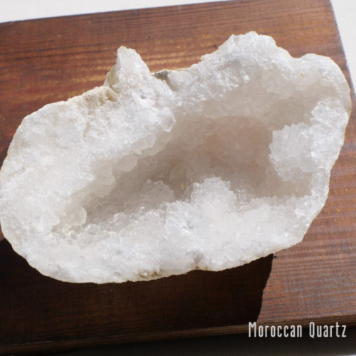 天然石 約344g約123mmモロッコ産水晶ジオード原石クラスター水晶ポイント結晶群生
