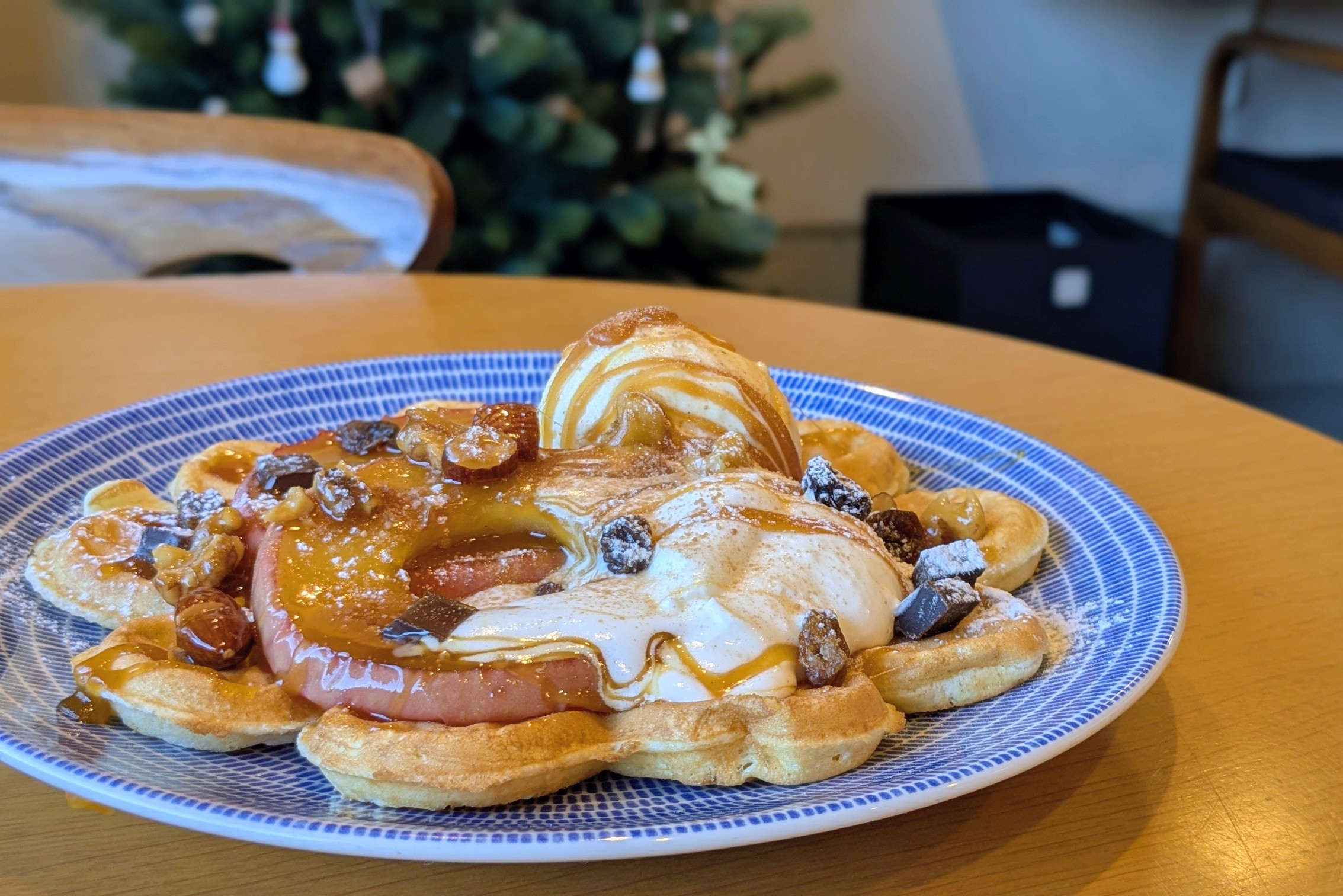 北欧ワッフル『キャラメリゼアップルシナモン』