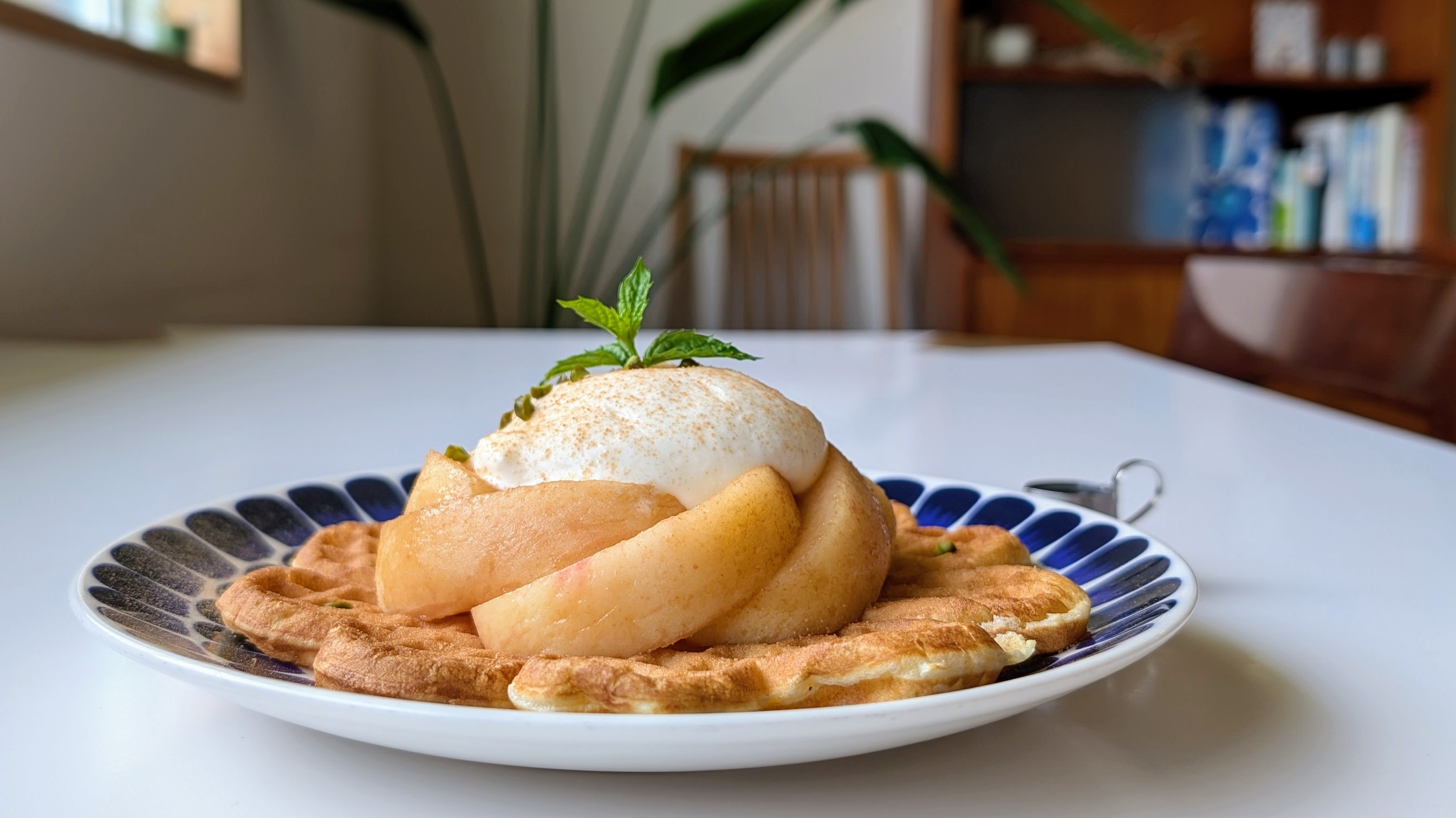 桃を使ったメニュー、7/9(木)スタートします！