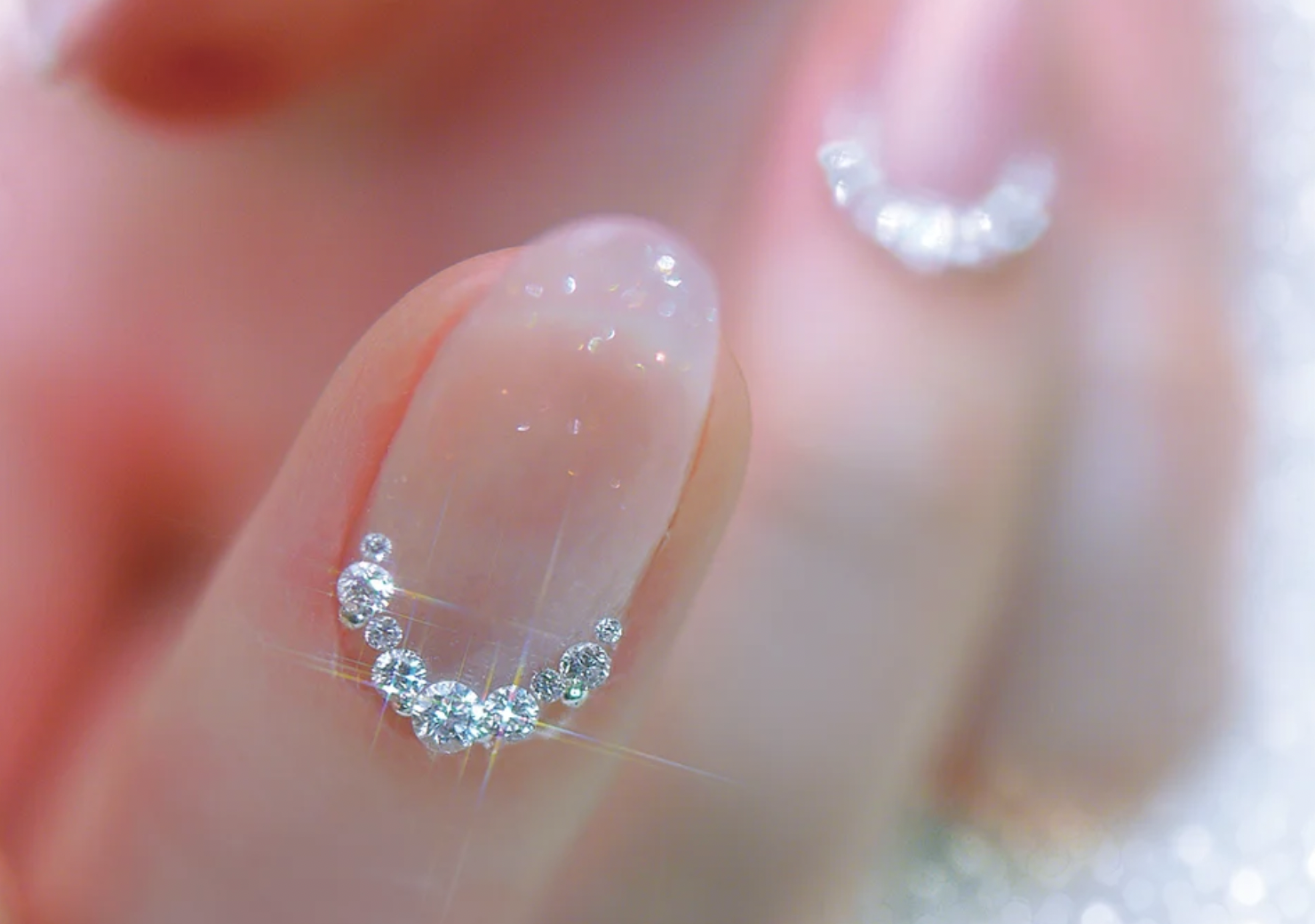 本物のダイヤモンドを指先に☆高知初の1carat取扱店です☆１石１,365円～あります。　　