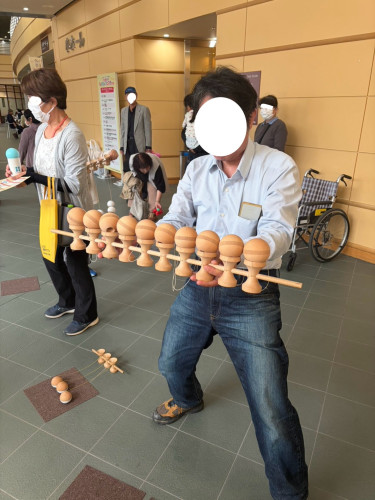 LINE_ALBUM_ねんりんフェス　けん玉_261024_5.jpg