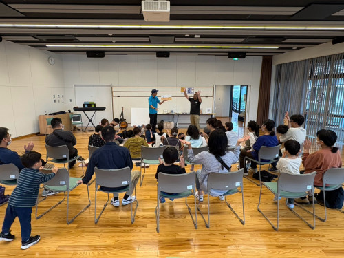 LINE_ALBUM_R 8お話会・秋（午前）_261025_19.jpg