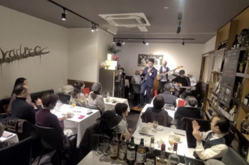 music & dinner