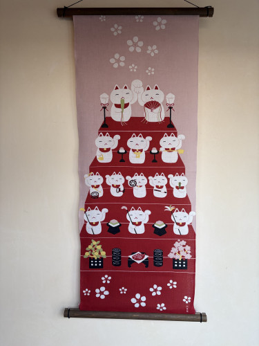 絵手ぬぐい「招き雛」