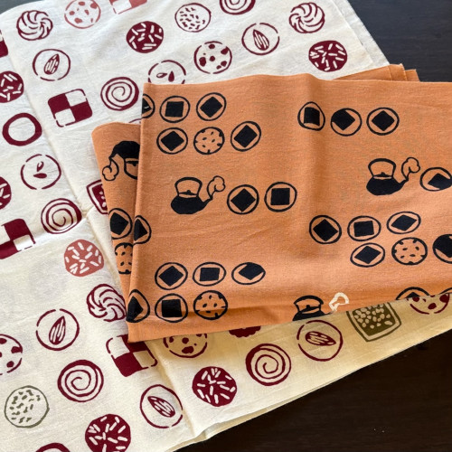 クッキーとおせんべい