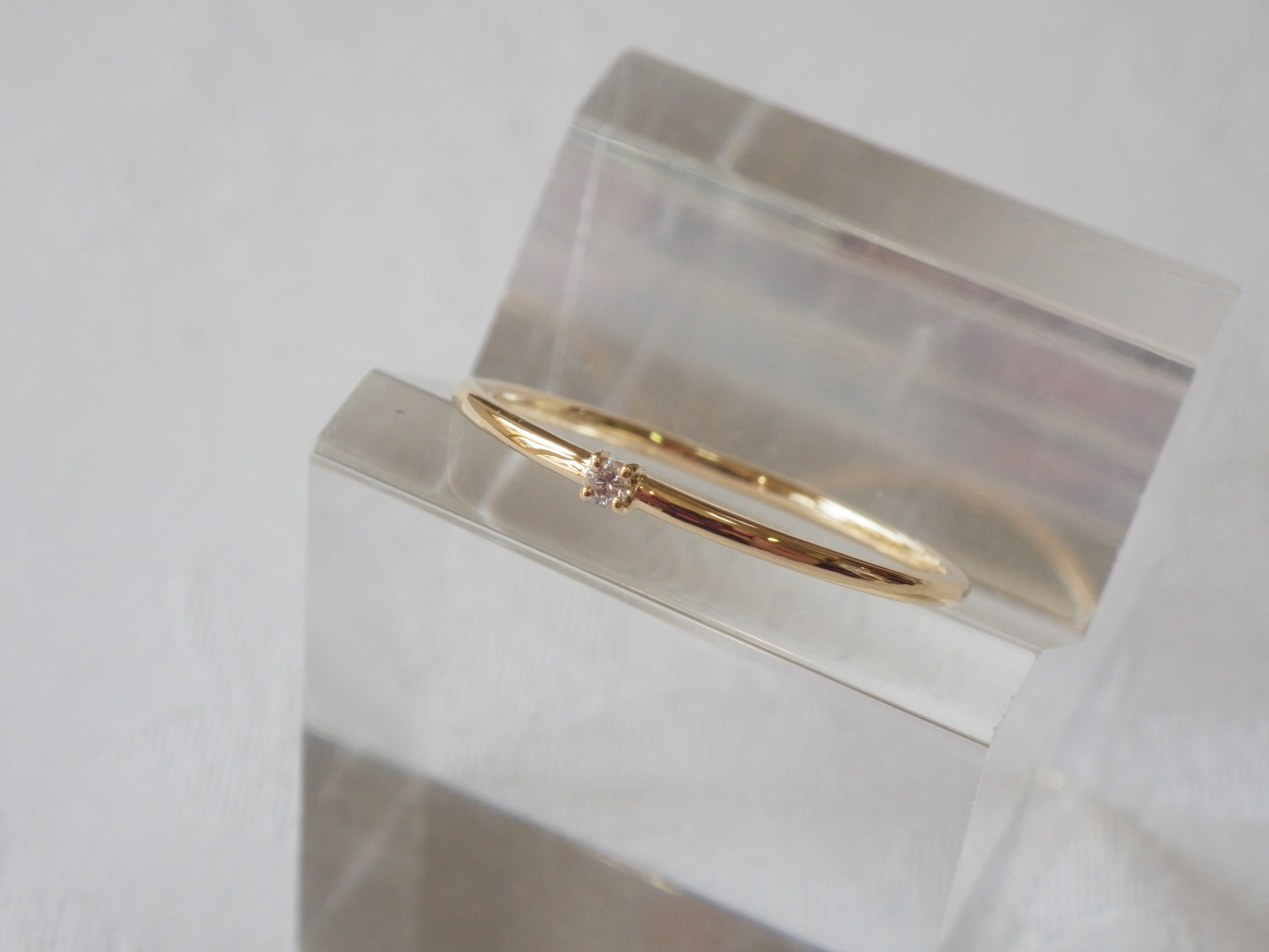 K18YG　甲丸ダイヤリング　０．０３ｃｔ（地金のお持ち込みの場合）